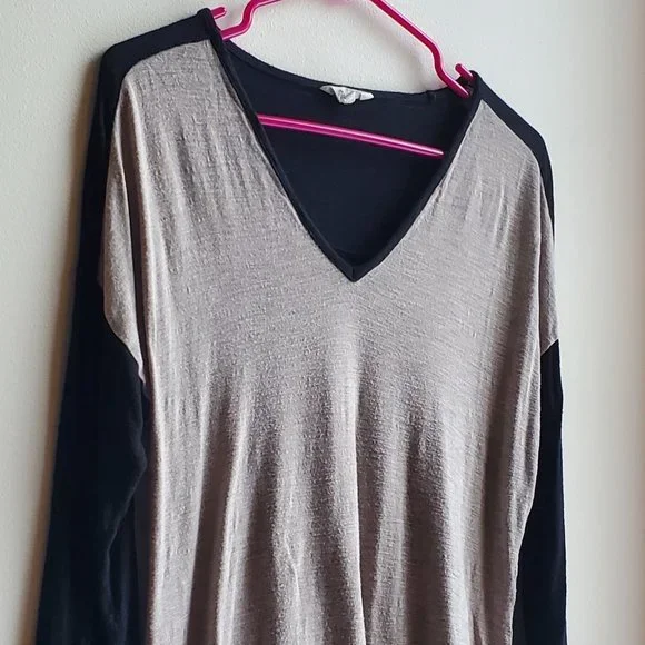 Madewell Tan & Black V-Neck Jersey Size Medium - Picture 3 of 10
